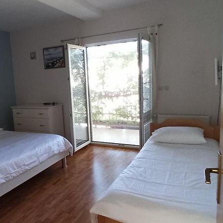 Nera Apartment โบรดาริตซา ภายนอก รูปภาพ