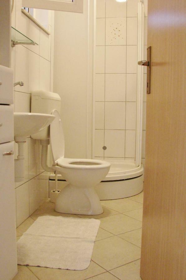 Nera Apartment โบรดาริตซา ภายนอก รูปภาพ